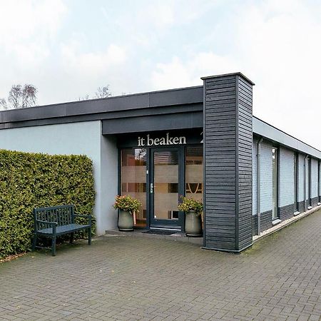 Sfeervol 6 Persoons Appartement - Van Alle Gemakken Voorzien! Bakkeveen Exterior photo